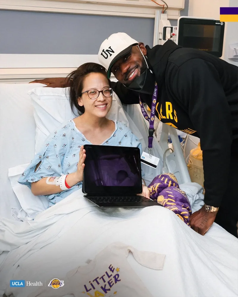 世界杯手机观看app下载-社区关怀！东詹率全队到医院看望病患，湖人官方分享现场照