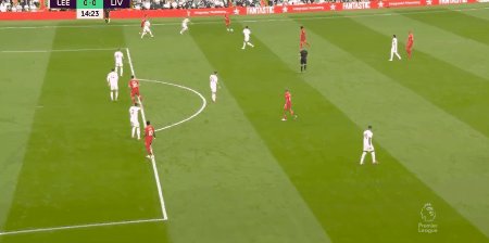 1631461701465069649.gif lee liv 2.gif